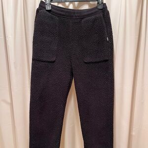 Abercrombie kids black sherpa sweatpants 15/16